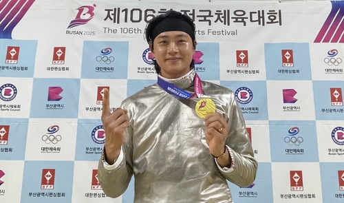 펜싱 오상욱, 구본길 꺾고 전국체전 남자 사브르 개인전 우승(종합)