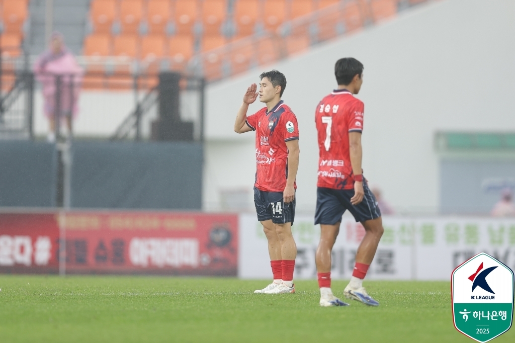 이동경 '10-10 가입' K리그1 김천, 울산 3-0 꺾고 3연승 행진