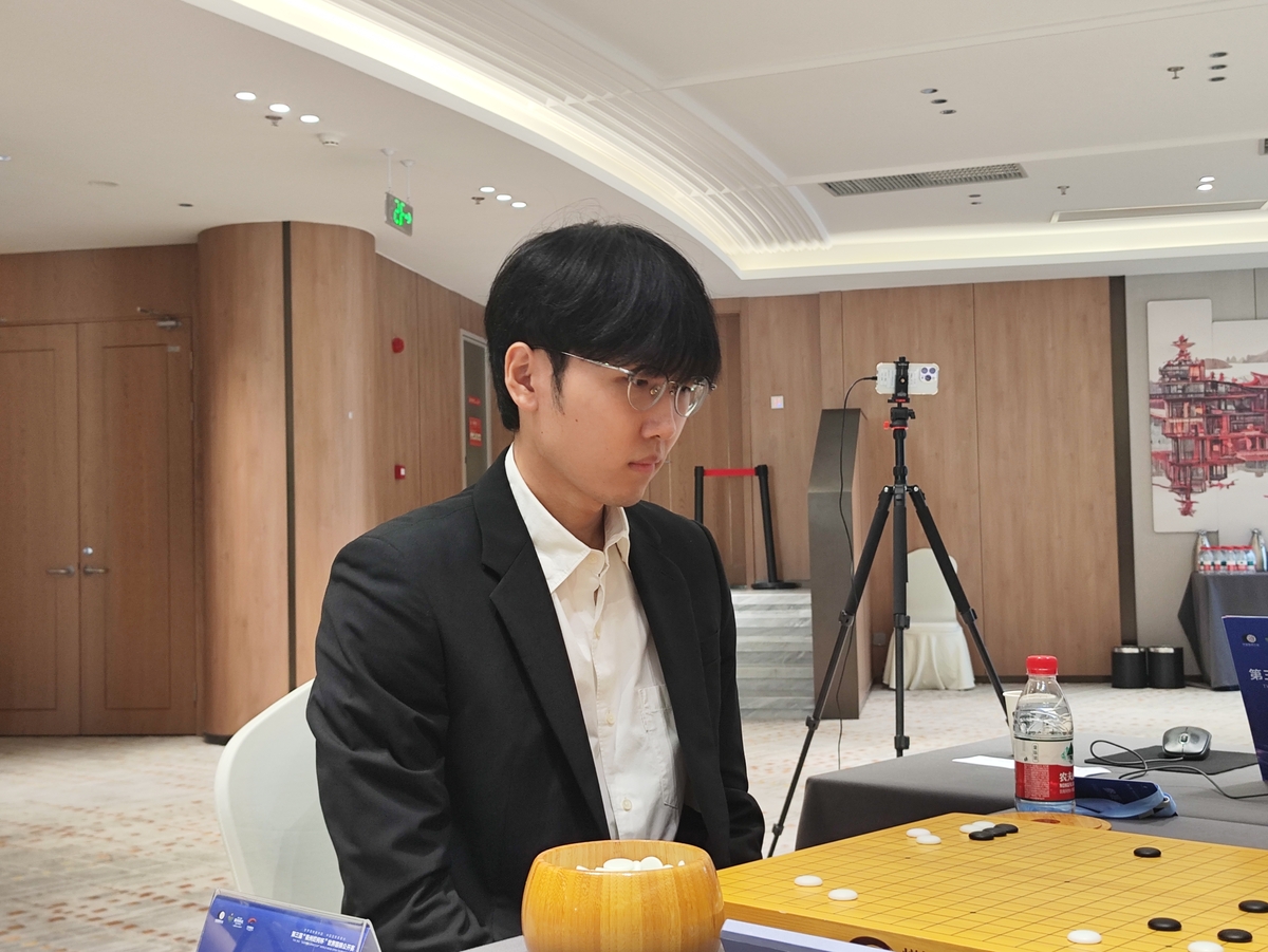 신진서, 3년 연속 란커배 결승 진출…당이페이와 우승 격돌