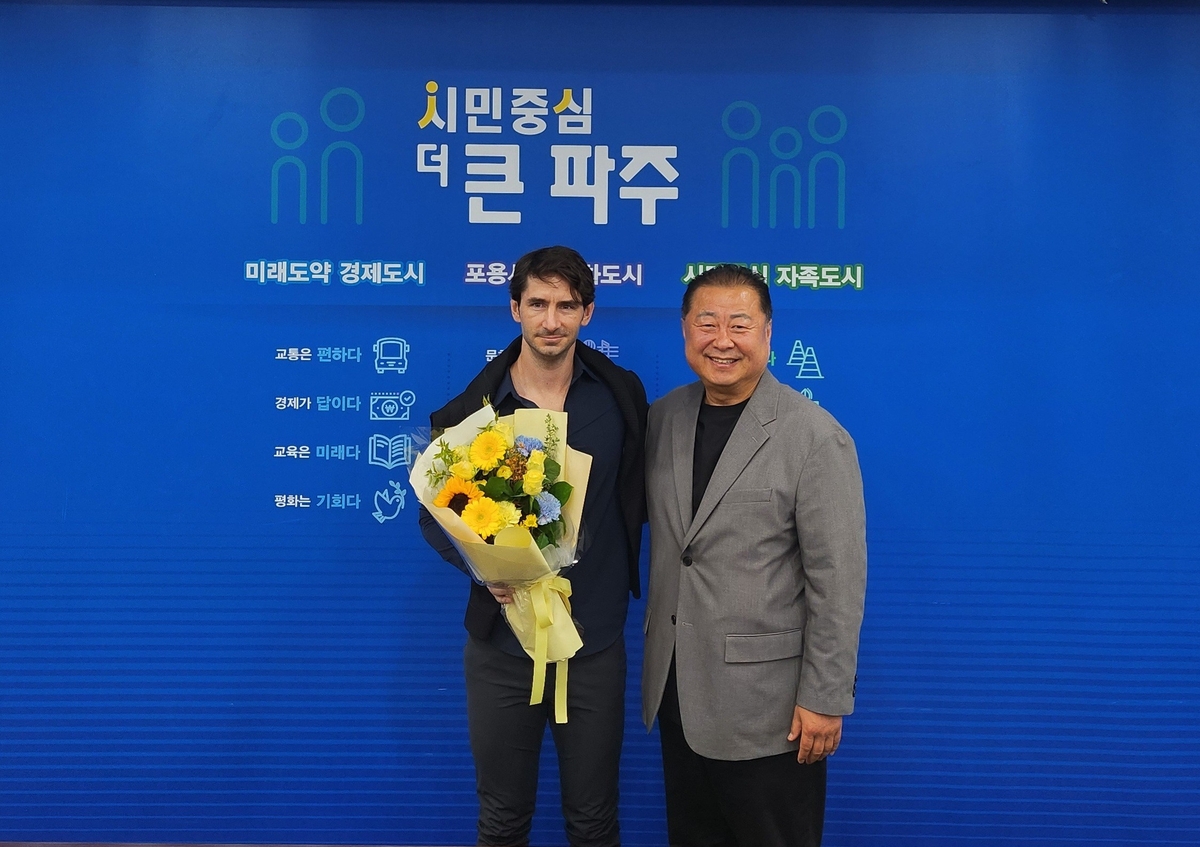 K리그2 참가 앞둔 파주시민축구단, 스페인 출신 누스 감독 선임