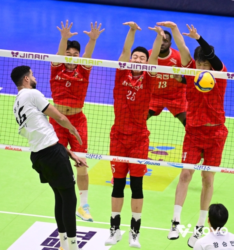 한국전력 블로커를 넘지 못한 레오