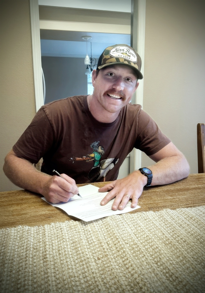 프로야구 kt, 전 LA 다저스 오른손 투수 사우어 영입