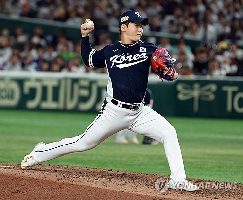 2023년 APBC에서 투구하는 최준용