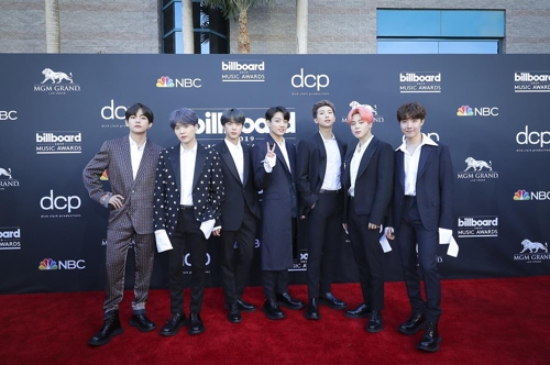 BTS gana el premio al mejor dúo/grupo en los Billboard Music Awards