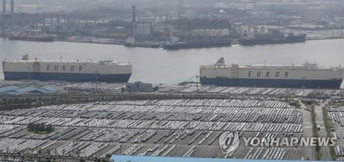 Las exportaciones de automóviles alcanzan un récord en noviembre gracias a la popularidad de los vehículos ecológicos