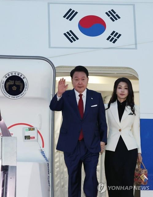 El índice de aprobación de Yoon sube al 36,7 por ciento por evaluaciones sobre su viaje al extranjero