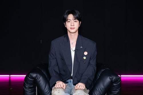 La foto de archivo, sin fechar, proporcionada por BigHit Music, muestra a Jin, del grupo de K-pop BTS. (Prohibida su reventa y archivo)