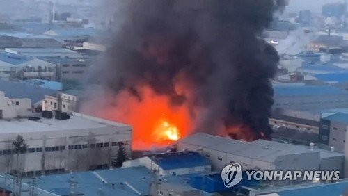 대구 성서공단 불…공장 2곳 태우고 4시간여 만에 진화(종합2보)