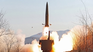 북한, 또 탄도미사일 발사…문대통령, 상황관리 지시