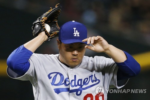 Dodgers' Ryu Hyun-jin ends 2017 without postseason appearance