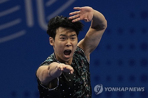  우슈 이용문, 남자 남권·남곤 은메달…2회 연속 입상
