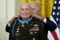 Late decorated U.S. veteran of Korean War to lie in honor at Capitol