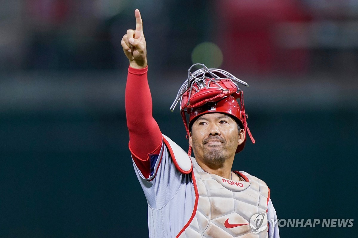 일본계 스즈키, 푸홀스 제치고 MLB 에인절스 감독 선임