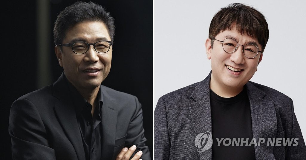 Lee Soo-man (L), founder and former chief producer of SM Entertainment, and Bang Si-hyuk, founder and chairman of Hybe, are seen in these photos provided by the companies. (PHOTO NOT FOR SALE) (Yonhap) 