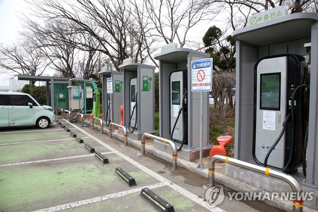 Corea del Sur aumentará a más de 1.000 el número de electrolineras en las autopistas