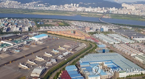 釜山 金海空港で徐々に活気 国際線の増便 運航再開続く 聯合ニュース