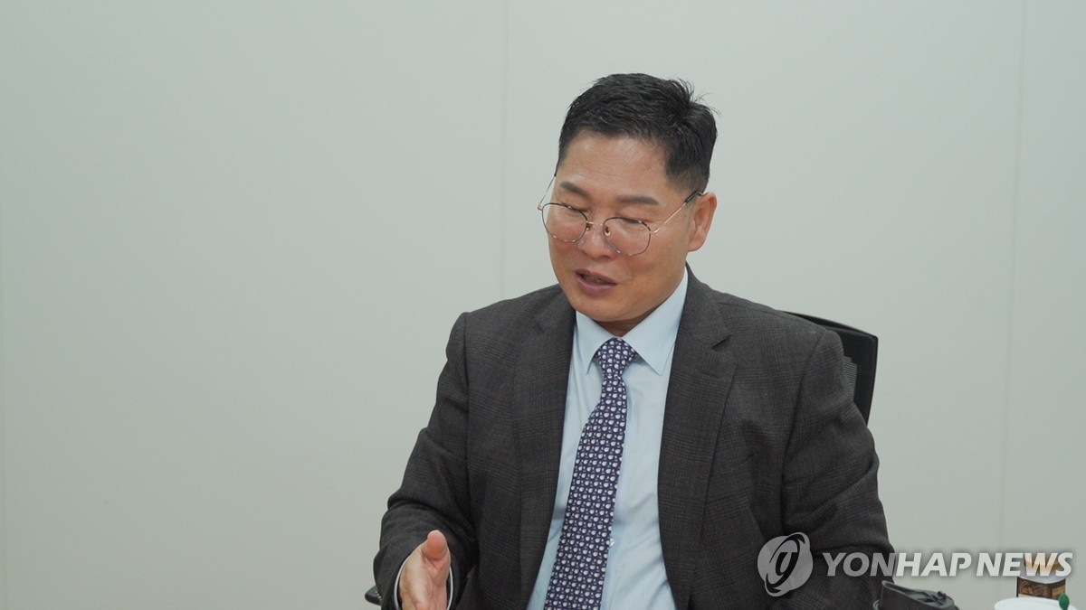 연합뉴스와 인터뷰 중인 김성은 갈렙 선교회 목사