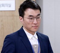 '인사청탁 논란' 이틀만에 김남국 사직서 제출…대통령실 "수리"