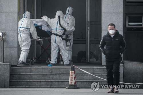 중국 '우한폐렴' 환자 하루만에 17명 늘어…춘제 대이동 비상