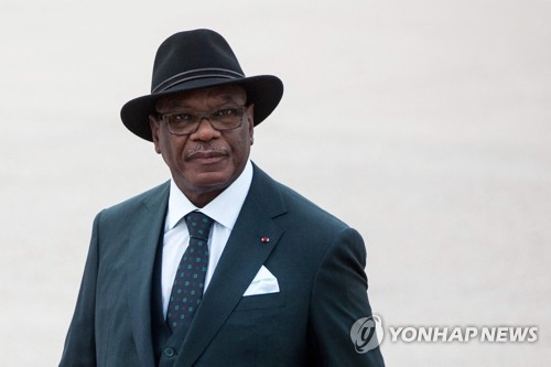 군부 쿠데타로 축출된 케이타 전 말리 대통령 타계