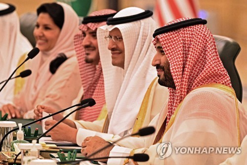 "사우디는 아직도 왕따입니까?"…바이든 면전서 비웃은 무함마드