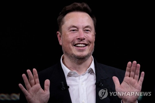 테슬라 공장 건설 약속에 1조원 넘게 썼는데…뒤통수 맞은 뉴욕