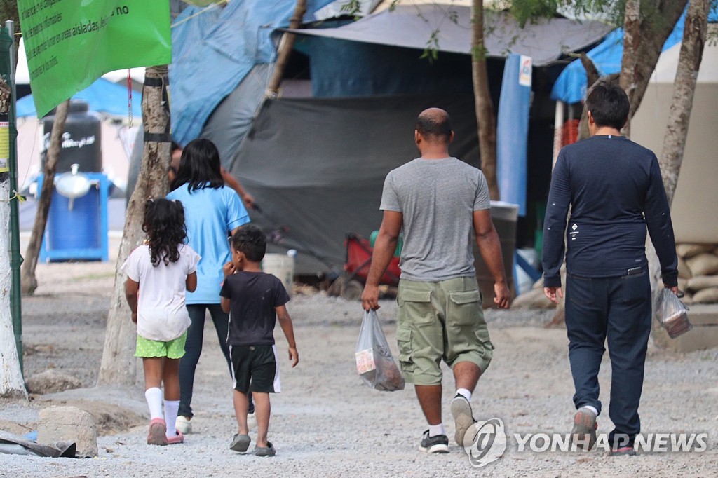 멕시코 북부 타마울리파스 마타모로스의 이민자 캠프