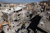 사우디 주도 연합군 예멘 수도 공습…UAE 드론 공격 보복 차원