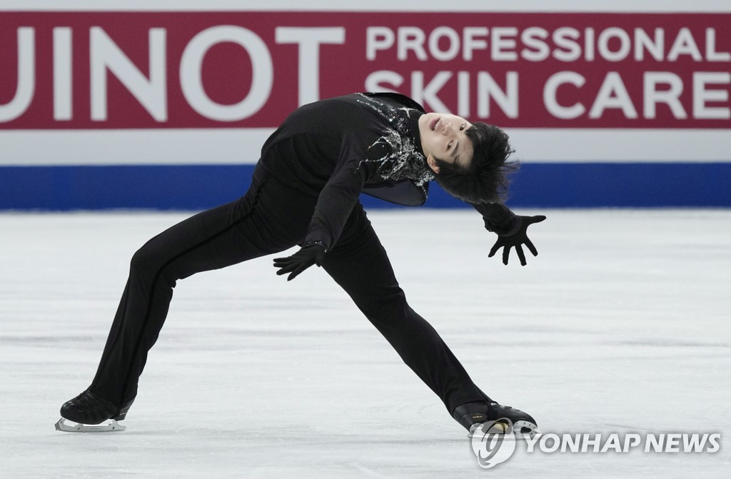 In this EPA photo, Cha Jun-hwan of South Korea performs during the men's singles free skate at the International Skating Union World Figure Skating Championships at Saitama Super Arena in Saitama, Japan, on March 25, 2023. (Yonhap)