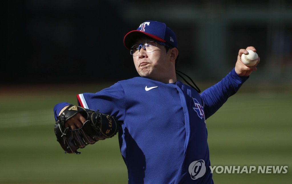 MLB Texas coach “Yang Hyun-jong stands out on the mound”