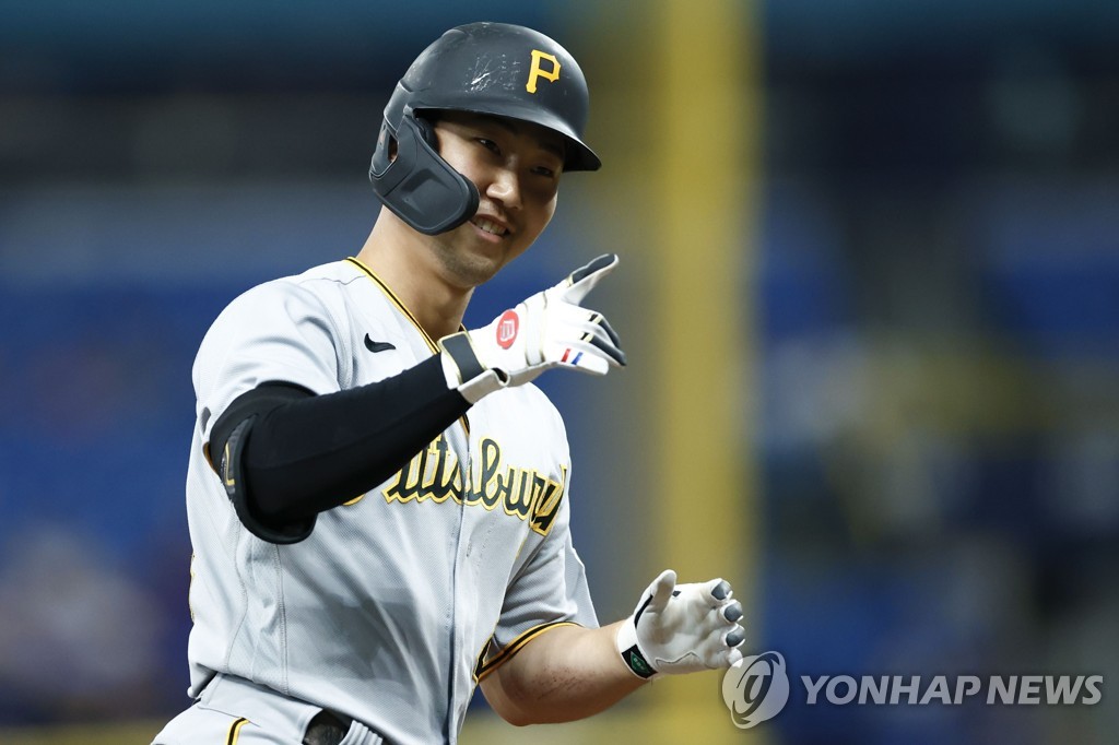 In this Getty Images file photo from June 24, 2022, Park Hoy-jun of the Pittsburgh Pirates celebrates his solo home run against the Tampa Bay Rays during the top of the fifth inning of a Major League Baseball regular season game at Tropicana Field in St Petersburg, Florida. (Yonhap)