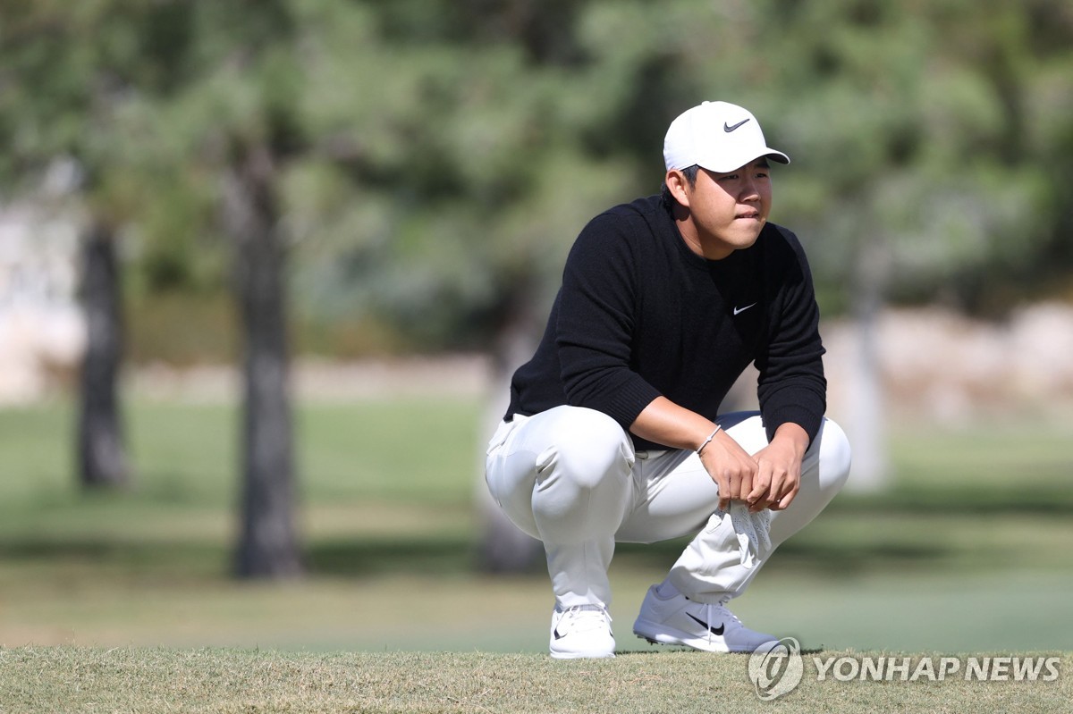 PGA 투어 슈라이너스 3연패 도전 김주형, 컷 탈락 위기