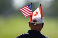 '당신 미국인이야?'…반미정서에 美여행객들 '캐나다인인 척'