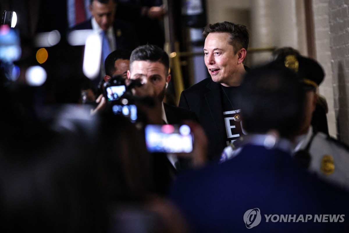 공화당 의원들과 회동한 일론 머스크 테슬라 최고경영자(CEO)
