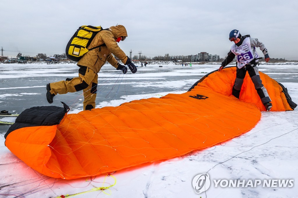 2022 Siberia Snow-kiting Cup near Novosibirsk, Russia