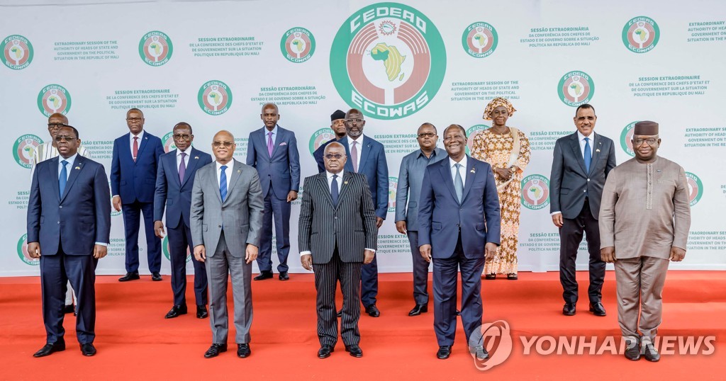 서아프리카경제공동체(ECOWAS) 회원국 정상