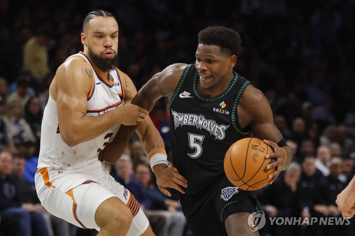 빛바랜 에드워즈 40점…NBA 미네소타, 퇴장 악재 속 6연승 불발