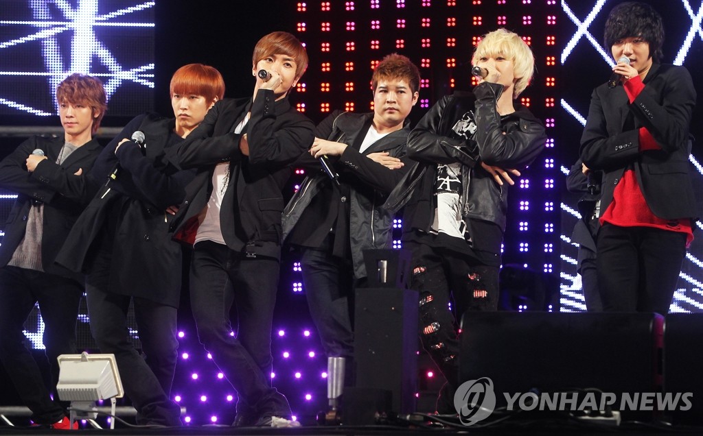SUPER JUNIOR SS6 ガチャ Part2 大阪 京セラ 芸能＞スーパージュニア大阪公演 2日間で8万人熱狂 | 聯合ニュース