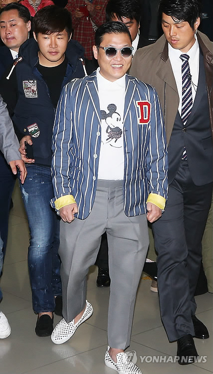 芸能 ｐｓｙの新曲ｍｖ ２４時間最多再生回数でギネスに 聯合ニュース