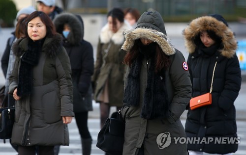 '수능 한파' 몰아치는 경남…체감온도 영하권