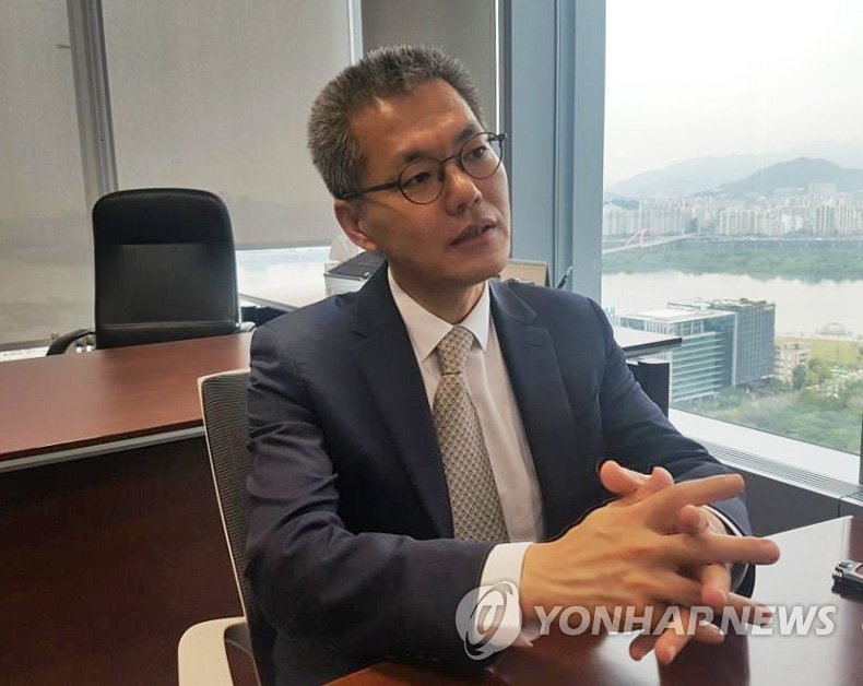 Company in humidifier scandal says will close down Korean plant