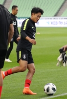 공 차는 이승우