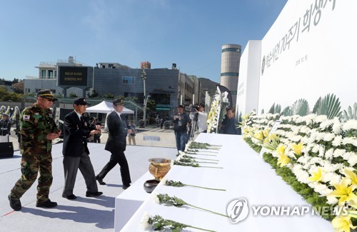 권오봉 시장, 여순사건 조례 재의 요구 철회 적절성 논란