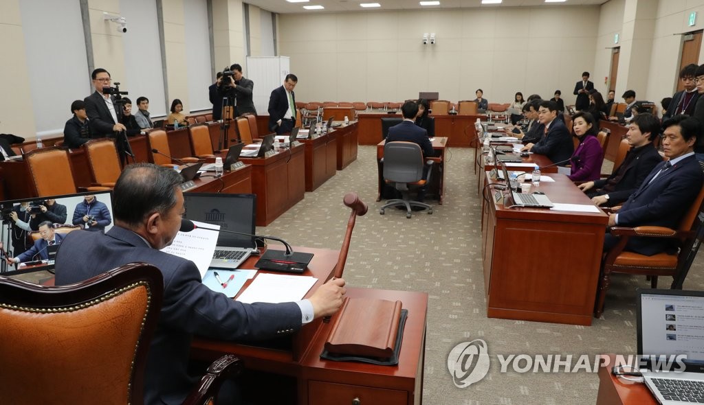 교육위, 유치원3법 신속안건 지정