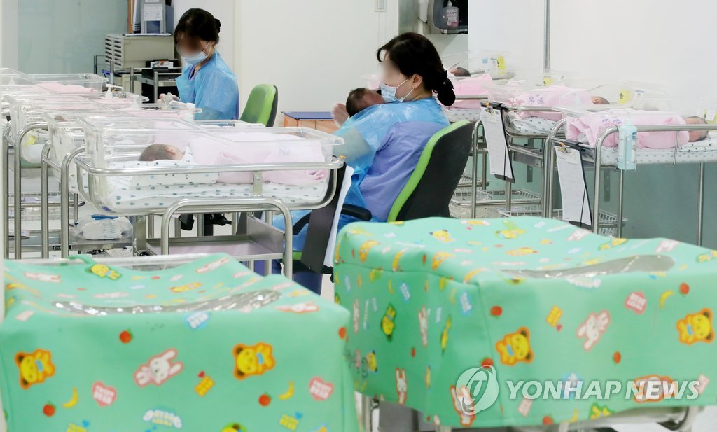 韓国出生率１．１１人で世界最低　２０１５～１８年平均