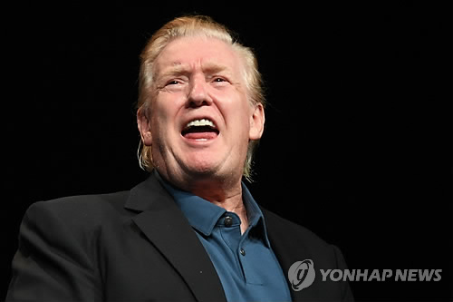  Trump disputes report of N.K. officials' execution