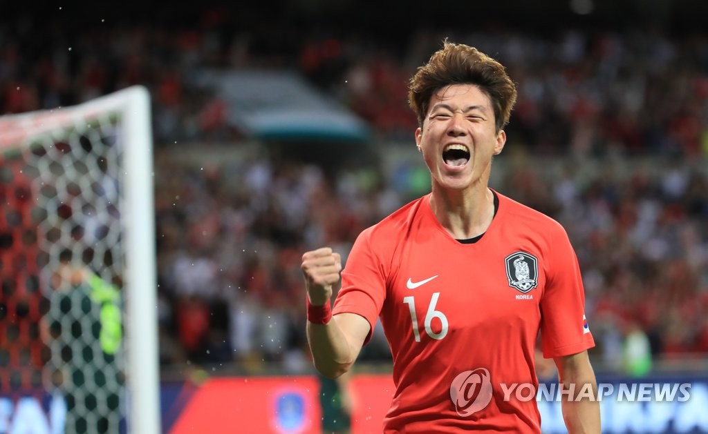 South Korean striker Hwang Ui-jo celebrates his goal against Australia in their men's football friendly match at Busan Asiad Main Stadium in Busan, 450 kilometers southeast of Seoul, on June 7, 2019. (Yonhap)