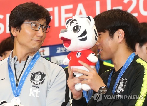 U20 World Cup) S. Korea coach trying to deflect criticism away from players  | Yonhap News Agency
