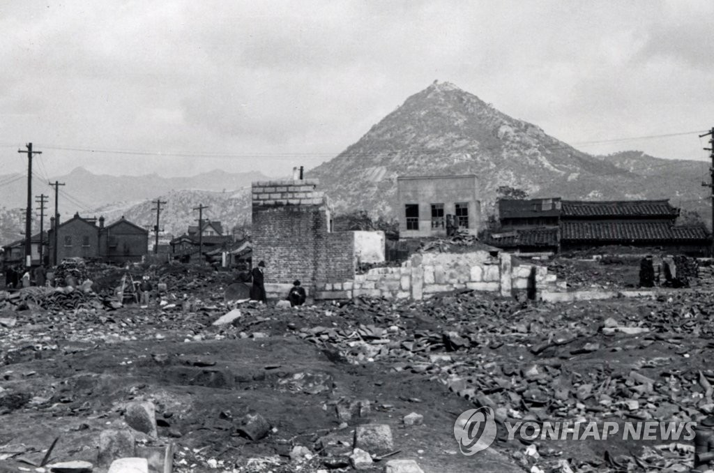 Seoul Severely Destroyed During Korean War | Yonhap News Agency