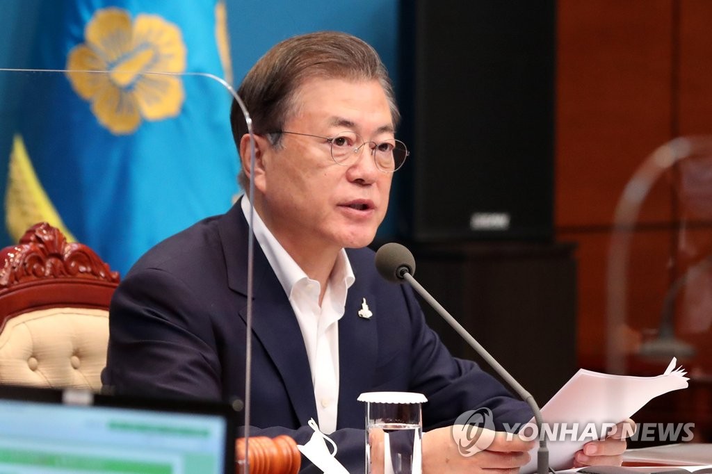 (LEAD) Moon calls for strong response to medical doctors' strike